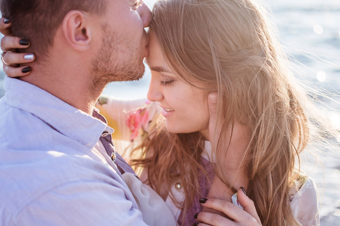 8 Tanda Hubungan Anda Benar-Benar Hanya Rangkaian Bom Cinta Manipulatif